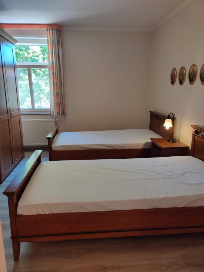 Hotel Lg วอล์ฟสบวร์ก ภายนอก รูปภาพ